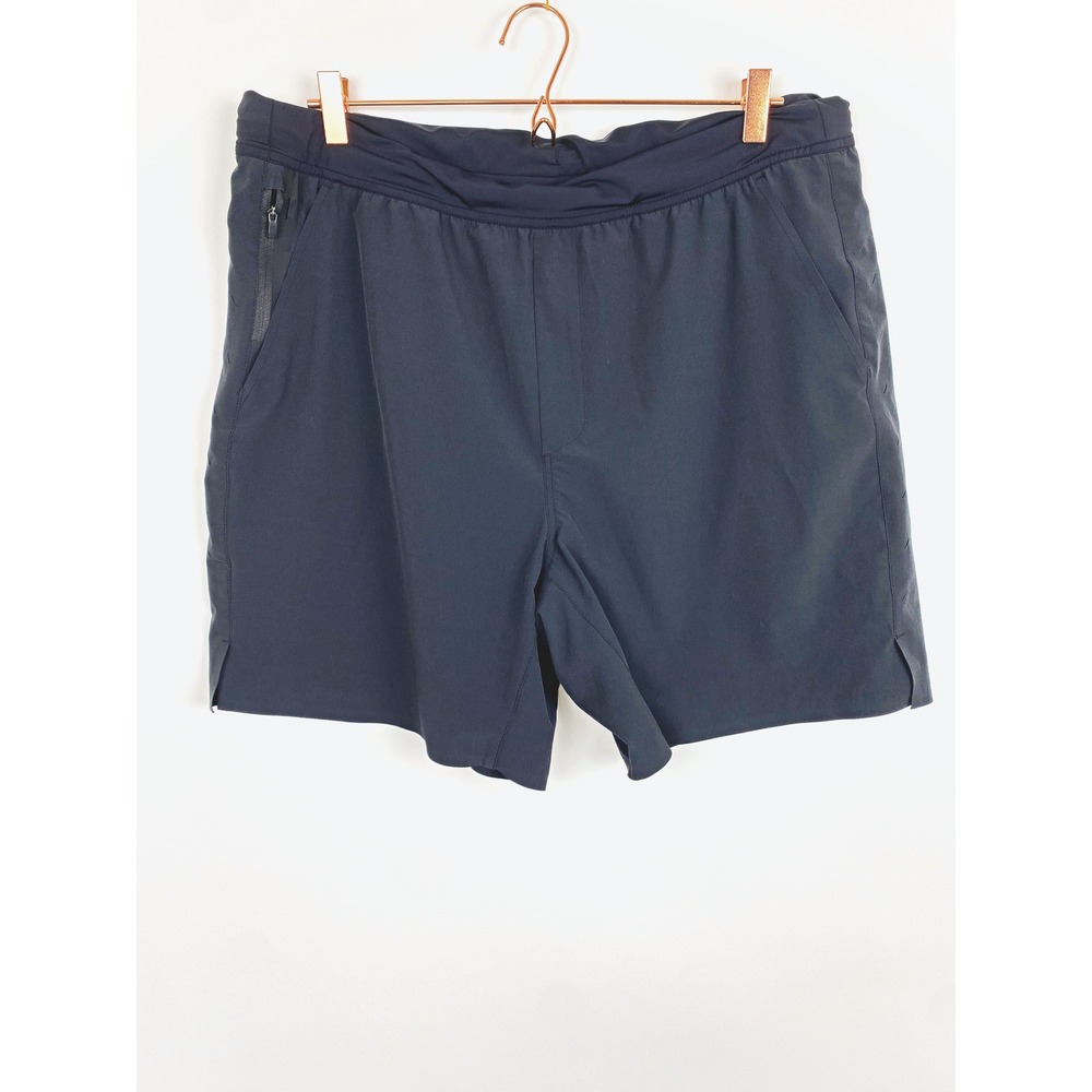 Ten Thousand Lined Interval Shorts Mens XXL